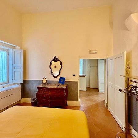 Bed and Breakfast Casa Santangelo - Salerno Habitación foto